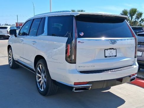 Used 2021 Cadillac Escalade Premium Luxury Platinum image 4