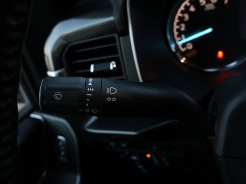 Used 2022 Ford F150 XLT w/ Equipment Group 302A High image 38