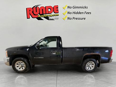Used 2012 Chevrolet Silverado 1500 W/T w/ LS Package AWD/4WD image 3