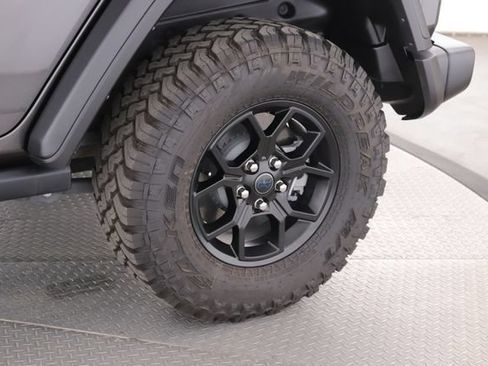 Used 2025 Jeep Wrangler Unlimited Sport S 4xe AWD/4WD image 14