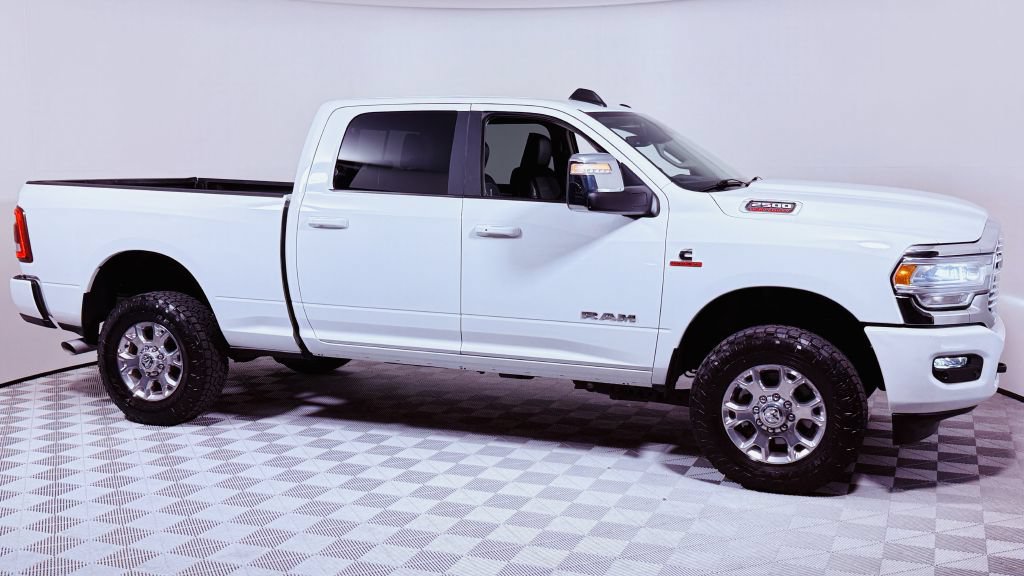 Used 2024 RAM 2500 4x4 Crew Cab Laramie w/ Safety Group image 2