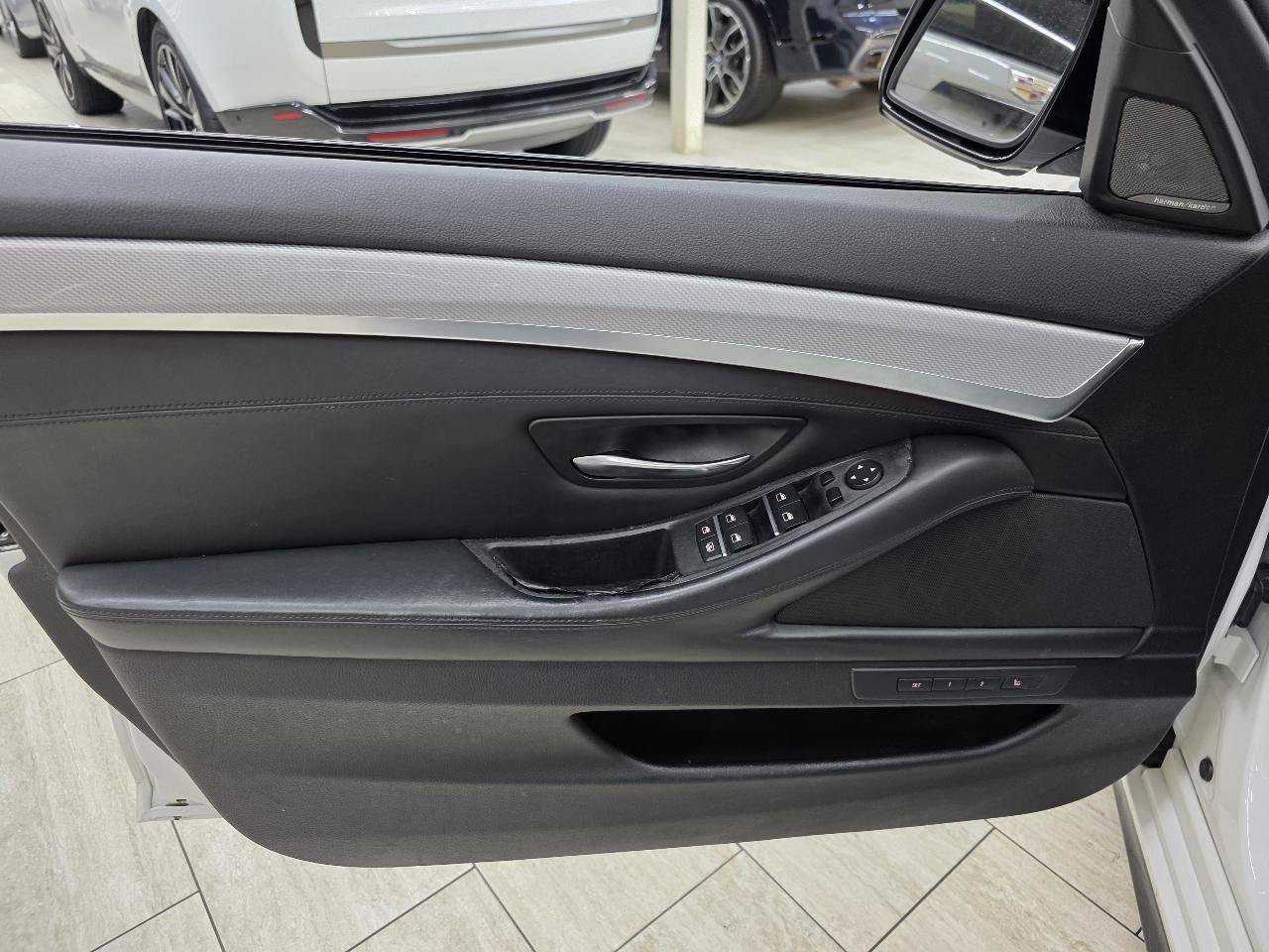 Used 2016 BMW 535i Sedan RWD image 40