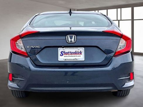 Used 2017 Honda Civic EX image 5