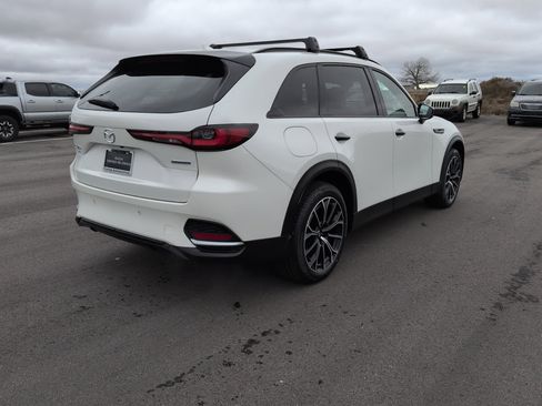 Certified 2025 MAZDA CX-70 Plug-In Hybrid w/ Premium Plus image 7