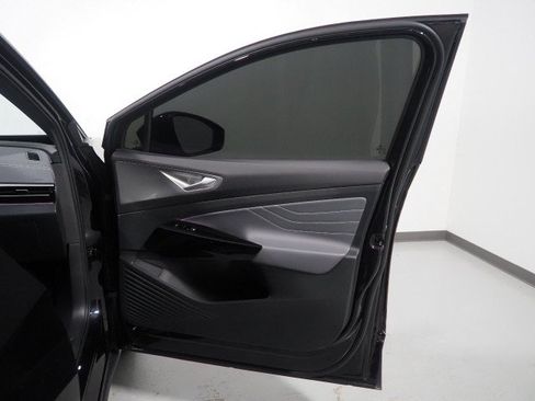 Used 2023 Volkswagen ID.4 AWD Pro S image 51