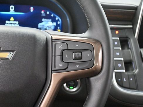 Used 2024 Chevrolet Tahoe High Country AWD/4WD image 16