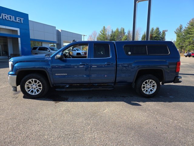 Used 2017 GMC Sierra 1500 SLE w/ SLE Value Package AWD/4WD image 4