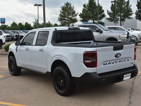 Used 2025 Ford Maverick XLT w/ Equipment Group 302A AWD/4WD image 8