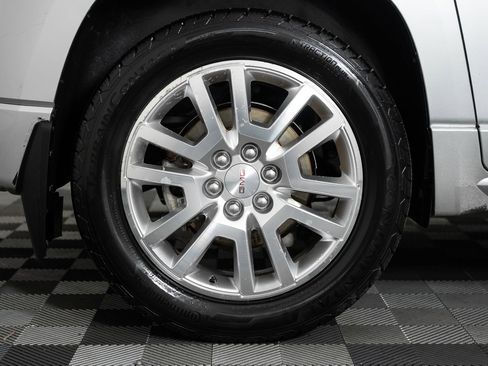 Used 2015 GMC Acadia Denali image 44