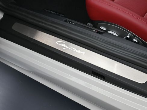 New 2025 Porsche 718 Cayman image 16