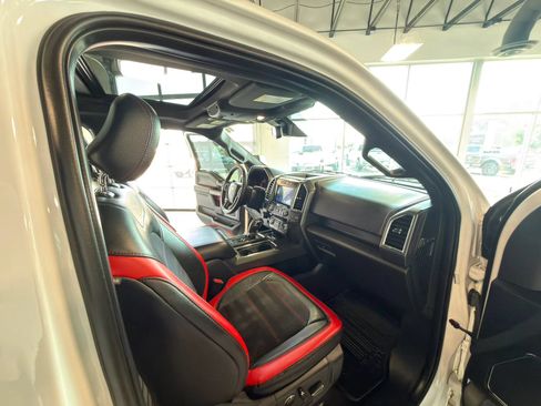 Used 2016 Ford F150 Lariat w/ Equipment Group 502A Luxury AWD/4WD image 19