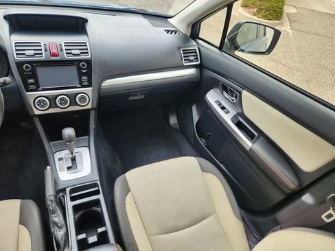 Used 2016 Subaru Crosstrek 2.0i Premium w/ Moonroof Package image 15