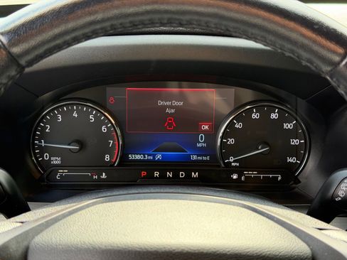 Used 2020 Ford Explorer XLT w/ Equipment Group 202A AWD/4WD image 20