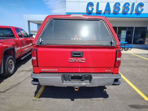 Used 2018 GMC Sierra 1500 SLE w/ SLE Value Package AWD/4WD image 6