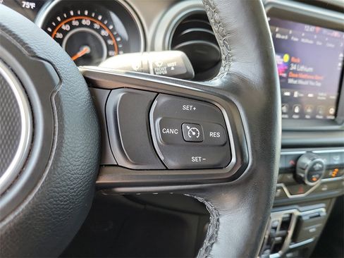 Certified 2021 Jeep Gladiator Sport image 22