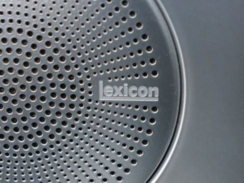 Used 2023 Genesis G70 3.3T w/ Sport Prestige Package image 20