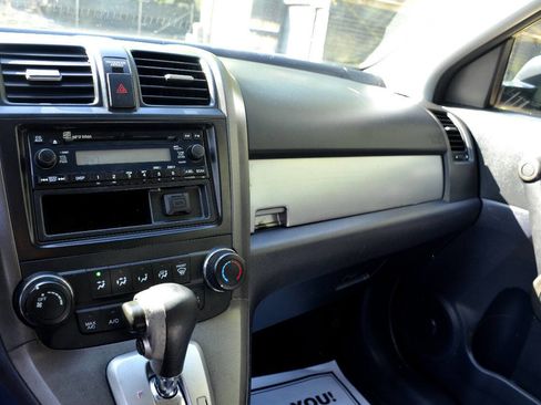 Used 2011 Honda CR-V LX image 14