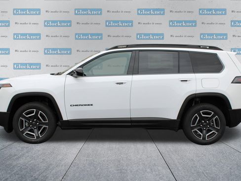 New 2026 Jeep Cherokee Laredo AWD/4WD image 9