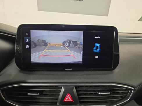 Used 2023 Hyundai Santa Fe SEL image 14