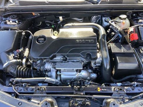 Used 2022 Chevrolet Malibu LT image 24