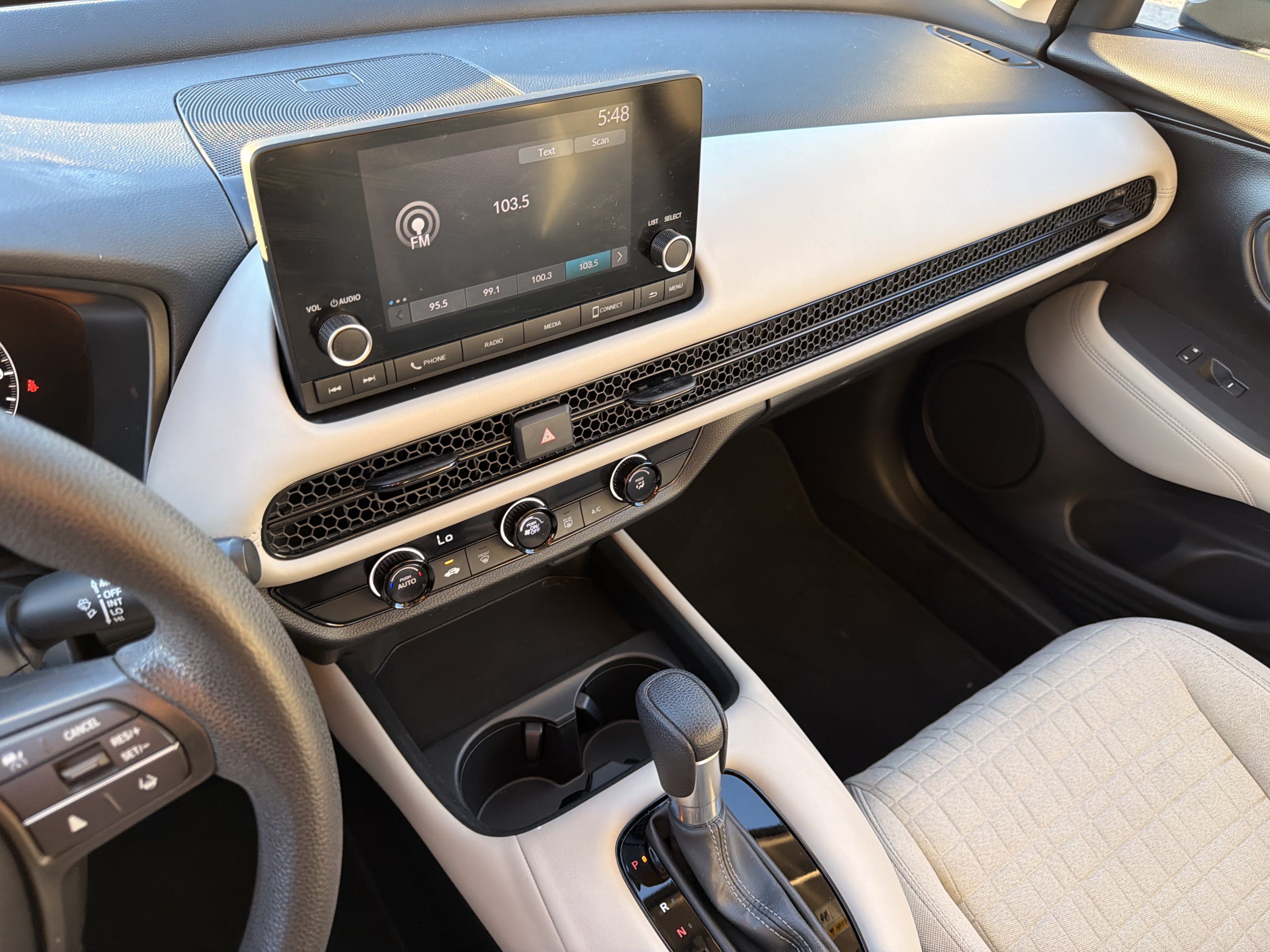 Certified 2023 Honda HR-V LX image 17