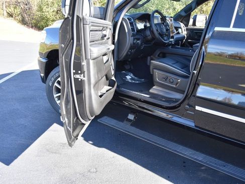 New 2026 RAM 1500 Limited w/ Trailer Tow Group image 12