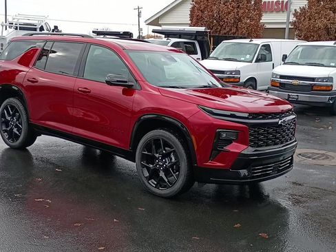 New 2026 Chevrolet Traverse RS image 3