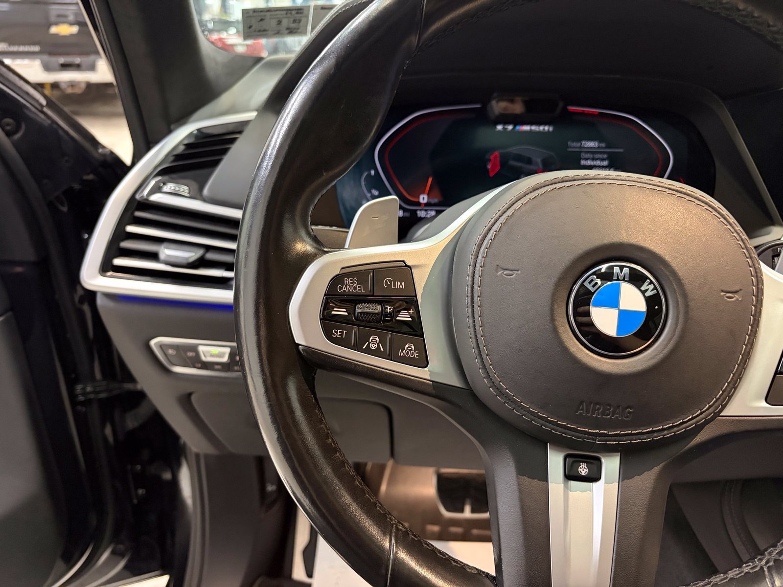 Used 2021 BMW X7 M50i AWD/4WD image 16