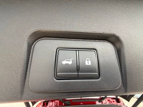 New 2026 Nissan Rogue SV image 17