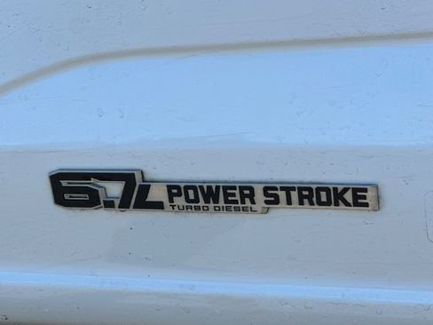 Used 2023 Ford F350 XLT w/ FX4 Off-Road Package AWD/4WD image 31