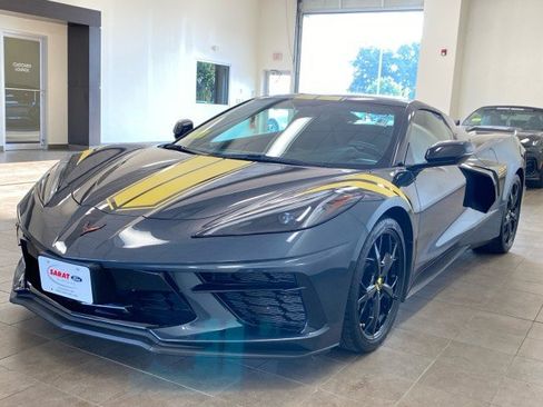 Used 2020 Chevrolet Corvette Stingray Convertible w/ 1LT RWD image 4
