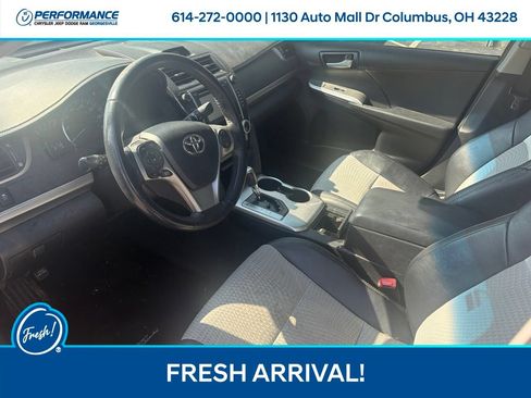 Used 2013 Toyota Camry SE FWD image 12