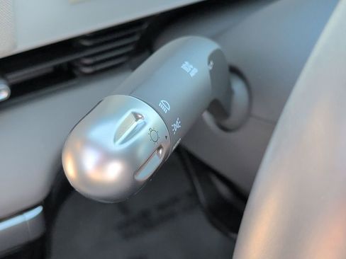 Certified 2024 Hyundai Ioniq 5 SE RWD image 20