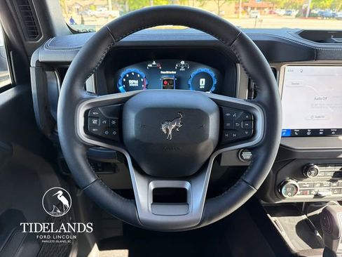 New 2026 Ford Bronco Outer Banks w/ Sasquatch Package image 17