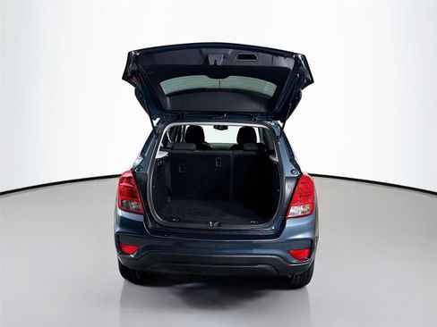 Used 2022 Chevrolet Trax LS w/ Tint and Cruise Package image 24