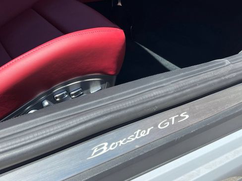 Used 2025 Porsche 718 Boxster GTS RWD image 37