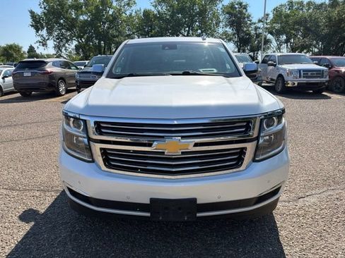 Used 2017 Chevrolet Suburban Premier AWD/4WD image 2