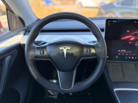 Used 2023 Tesla Model Y AWD image 27