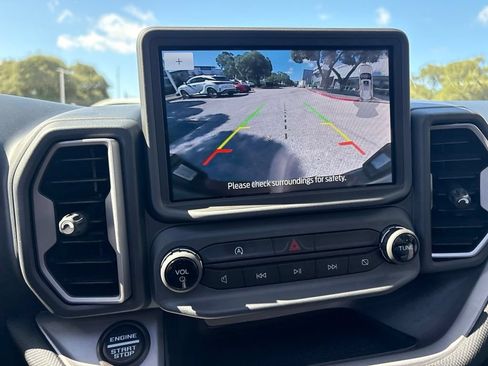 Used 2024 Ford Bronco Sport Outer Banks w/ Tech Package AWD/4WD image 15