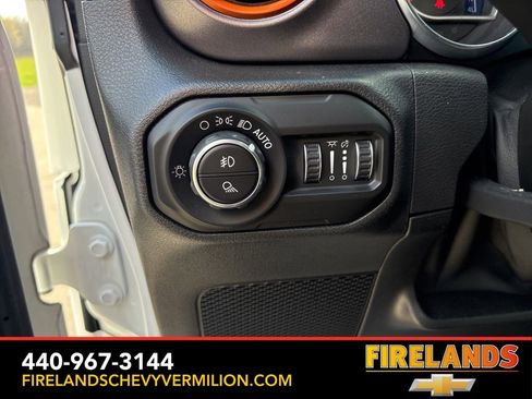 Used 2021 Jeep Gladiator Mojave image 18
