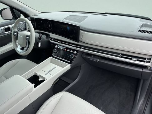 New 2027 Hyundai Santa Fe Limited FWD image 17