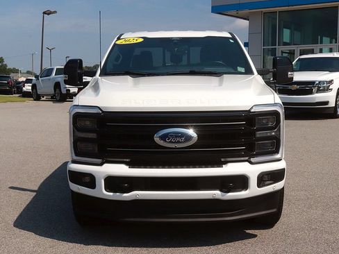 Used 2025 Ford F350 Platinum AWD/4WD image 2