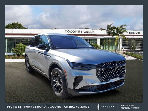 New 2026 Lincoln Nautilus Premier AWD/4WD image 1