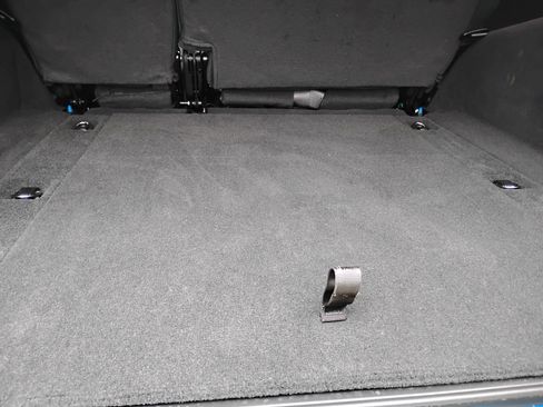 Used 2024 Jeep Wrangler Sport S image 21