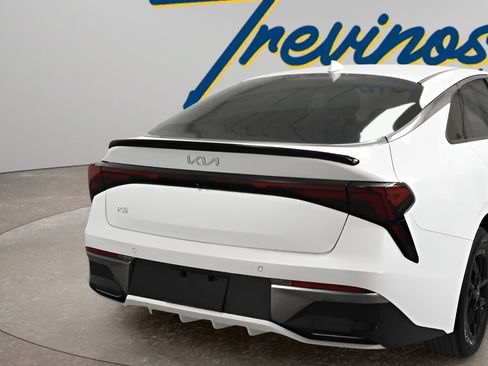 Used 2025 Kia K5 LXS FWD image 3