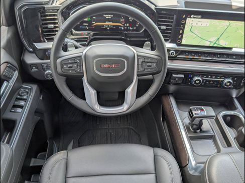 Used 2026 GMC Sierra 1500 SLT w/ SLT Premium Plus Package AWD/4WD image 4