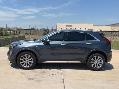 Used 2021 Cadillac XT4 Premium Luxury FWD image 6