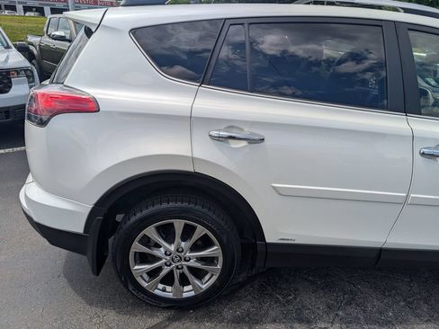 Used 2016 Toyota RAV4 Limited w/ Advanced Technology Package AWD/4WD image 9