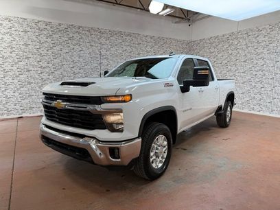 Used 2024 Chevrolet Silverado 2500 LT
