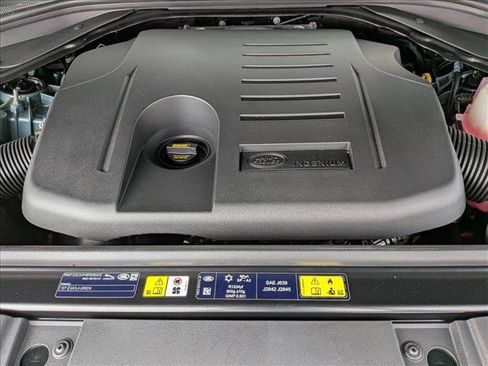New 2026 Land Rover Range Rover Sport Dynamic SE AWD/4WD image 16